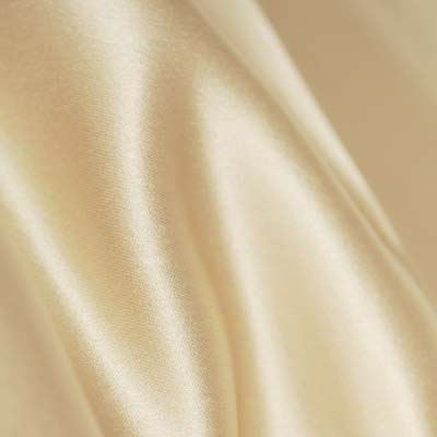 Közepes félmatt szatén